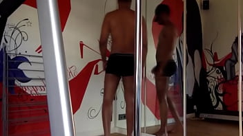 Preview 1 of Xxx Aresse - BIG BUBBLE BUTT POLE TEASE