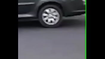 Preview 4 of Bau Ketiak - Viciada pelada nas ruas da Pavuna RJ