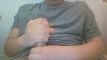 Preview 2 of Rilrgrzpo - guy  masturbating