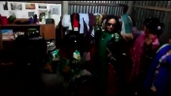 Preview 1 of Frisk Wife - এই মেয়ে টা এ কি করলো