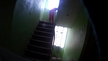 Preview 1 of Akter Bliout - natacha limpiando casa