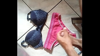 Preview 2 of Black Bulld - calcinha nova rosa