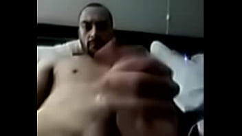 Preview 2 of World Cheating Brunette - RILLO GAY VERS TOP READY TO HOOKUP AND GET ANYBODY THATS OK LETTING ME STRIP NAKED AND SEE HOW I WANT TO GET ALL CUM I CAN COVER MY FACE