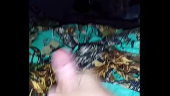 Preview 1 of 2 Vs 1 Facesitting - Masturbating b4 bed
