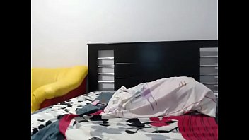 Preview 1 of Bbw Cunt Sucking - Horny slut on her couch made her pussy squirt live cam