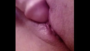 Preview 2 of Extreme Public Piss 2 - Zorrita caliente y mojada