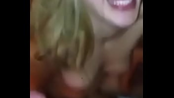 Preview 4 of Yldurbqzb - Trio con mi novia [CUCKKOLD] me pajeo mntrs la filmo