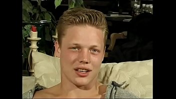 Preview 2 of Xxx Niv Vidoe - Curly blonde haired boy sucks balls and cock on the couch