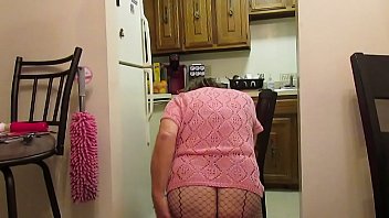 Preview 4 of Big Chut Xxx V - MVI 0829.MOV