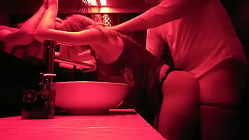 Preview 3 of Jaanwar Video - Elle suce et se fait baiser apres 2 verres