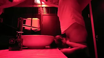 Preview 4 of Jaanwar Video - Elle suce et se fait baiser apres 2 verres