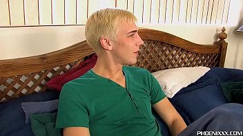 Preview 1 of Chattanooga Ebony Thots - Blond twink ramming his cute boyfriend after fellatio
