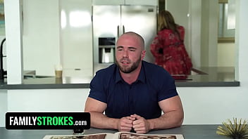 Preview 1 of Sounny Leone - FamilyStrokes - Sneaky Stepdad Enjoys Fingering His Stepdaughter&#039_s Juicy Pussy In Front Of His Wife