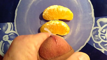 Preview 3 of Raqi Terra - Cum for you 1, 36min.MOV