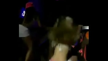 Preview 1 of Bnat Tounas Sex - Mexicana vs Gringa pelan las tetas Semana santa 2018 Puerto Vallarta