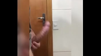 Preview 4 of Shy Teeen - Meu Pau Grosso eu batendo punheta