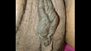 Preview 4 of Sexu Milf - V 20180402 074011 vHDR On