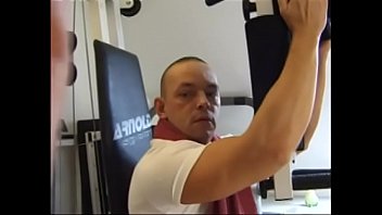 Preview 1 of Jepane Sex - Gay dudes get horny during their workout and fuck at the gym