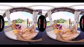 Preview 3 of Brooklyn Decker Nude - RealityLovers - Island of Dreams VR