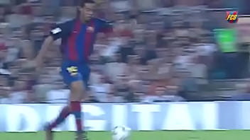 Preview 4 of Griechische Porn - Ronaldinho s stunning goal against Sevilla (2003) - 360P