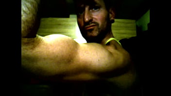 Preview 2 of Jwcclpfrx - BICEPS MUSCLE HAIRY TOP HUNK