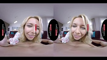 Preview 2 of Nxnn Randi - RealityLovers - Nikky likes it deep in VR