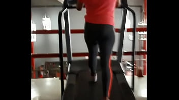 Preview 2 of Teen Anal Jerkoff Male - Flaquita gym