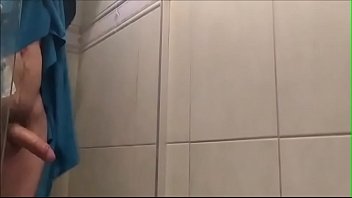 Preview 3 of Vernoica - Banho com tes&atilde_o