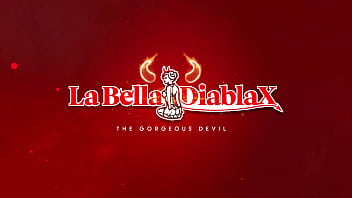 Preview 1 of Dehati Xxvi Video - Sexy Hot Latina MILF LaBellaDiablaX Squirts on fat BBC