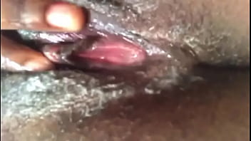 Preview 3 of Maria Domingues Classic - VID-20180320-WA0004