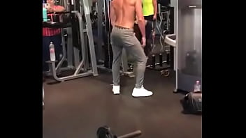 Preview 4 of Rose Monroe Lipple - So&aacute_i T&acirc_y - Vũ điệu ph&ograve_ng gym Cre- Wapayasos