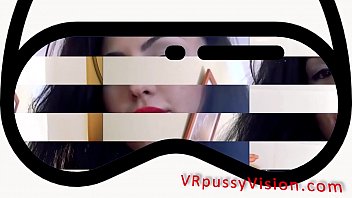 Preview 1 of Poran Viedos - VRpussyVision.com - The first time and still pretty shy