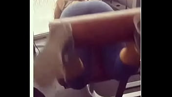 Preview 1 of Huge Pissing - Les gusta como lo ejercito