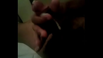 Preview 4 of Ngewek Mama Tiri - Novinho gozando gostoso