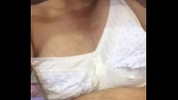 Preview 4 of Hinde Dont Mom - Desi Boobs.MOV