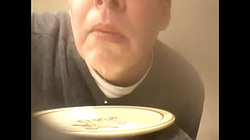 Preview 1 of Girls Gone Wile - Faggot verbal a. himself as he eats loads of cum