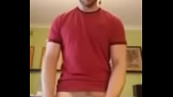 Preview 1 of Fit Sexx - Hunk guy jerking