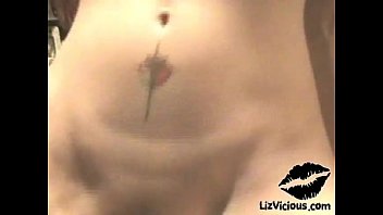 Preview 3 of Amateur Sohn Gefickt 1 - Liz Vicious Fucking in Black Boots