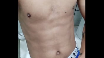 Preview 3 of Beeg Porns - Sem nada pra fazer... vamos bater uma?
