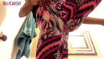 Preview 4 of Xuxx Sex Love Sex - Slim Thick Ebony Booty Jiggles In Yoga pants