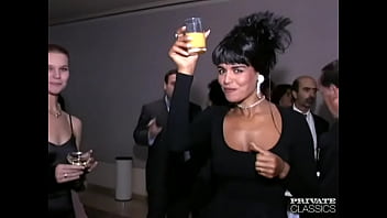 Preview 4 of India Vefi - Report from Third Erotic Film Festival Barcelona,  1994