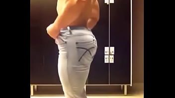 Preview 3 of Una Esposa Demasiado Joven 1 - AFTER GYM
