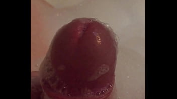 Preview 3 of Caesar Muscle - shower 073.MOV