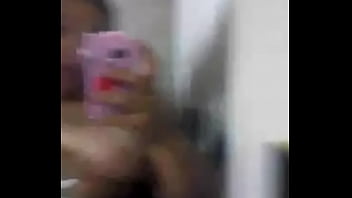 Preview 2 of Wife Bbw Five - Flor mostrando tetotas