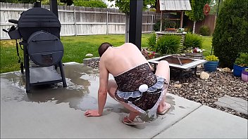 Preview 4 of Zoofilia Monterrey - Sissy Jeffrey Working in the Yard