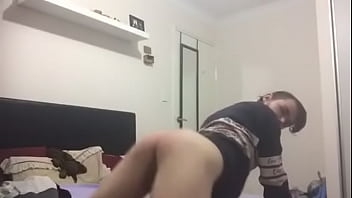 Preview 2 of Hot Muslim Aunty - Aussie twink bottom shaking tight ass