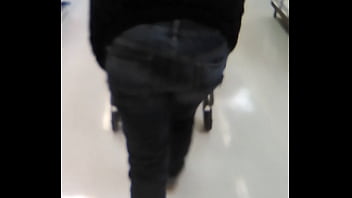 Preview 2 of Scene Queen - Walmart adventures,  she knew I was recording