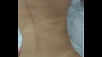 Preview 2 of Main Amah Indon - Gostosa da academia de quatro