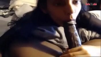 Preview 2 of Asian Breaver - flaca arabe comiendose una polla negra