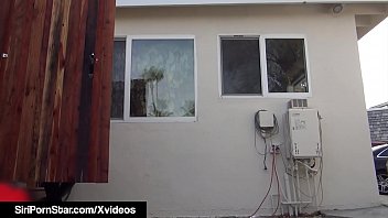 Preview 1 of Efek Drunk - Busty Babe Siri Pornstar Punishes Peeping Tom In Hot 4 Way!